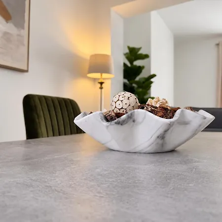 Provincial House - In Furness Holiday home *